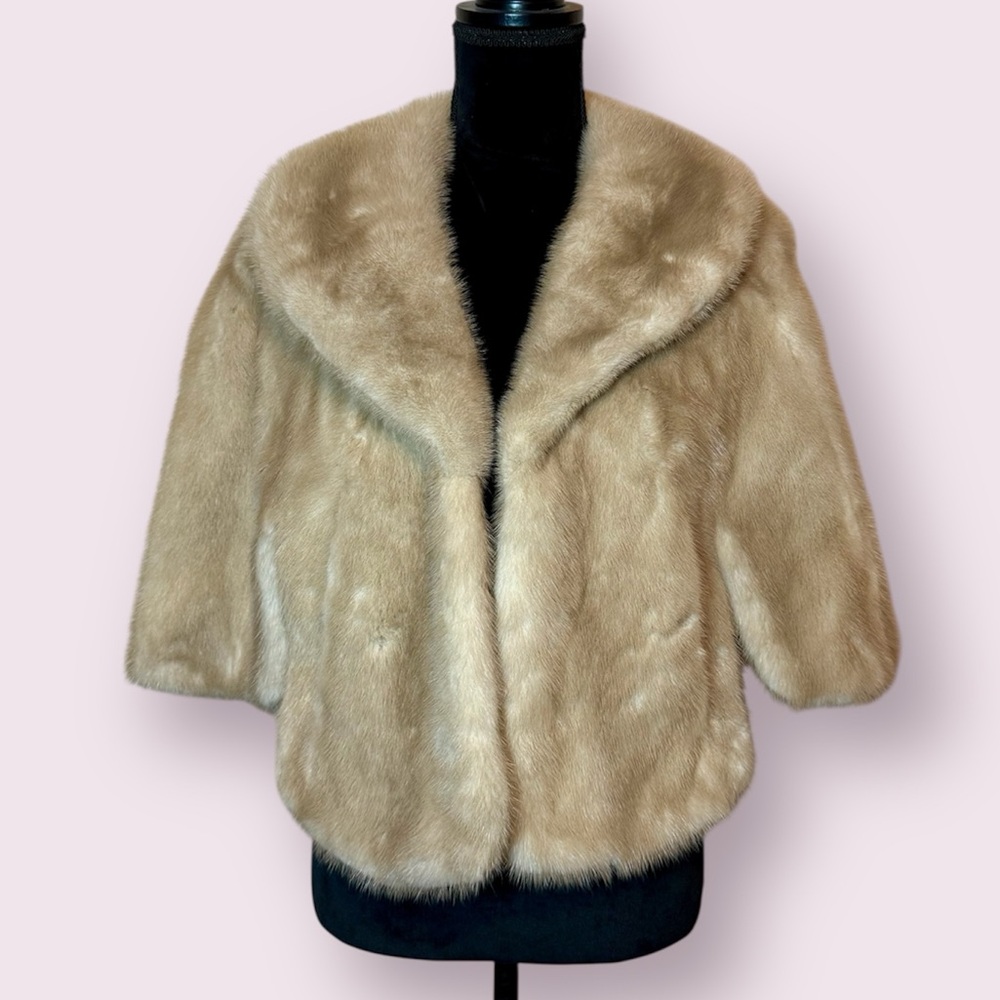 Vintage Furs by Robert Schechner Mink Stole Cape 60s/70s Dark Cream
